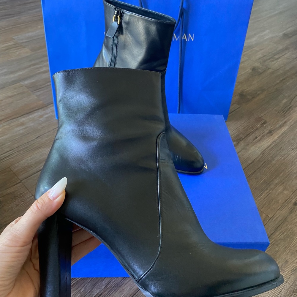 Stuart Weitzman highland Zip black Bootie